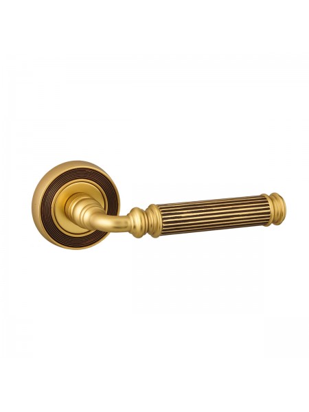 Дверна ручка UNIQUE MOSCA на розетці RO94, французьке золото